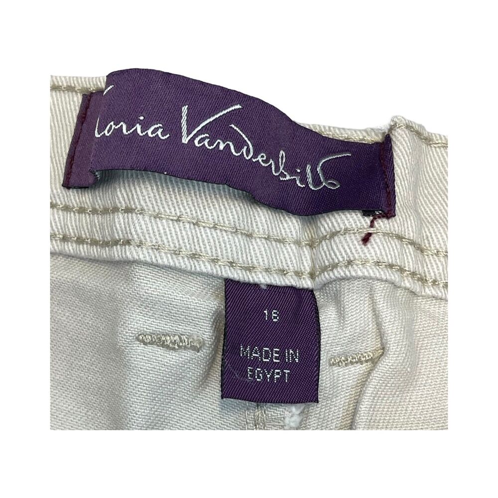 Gloria Vanderbilt Amanda Capri Jeans Womens 16 Ivory Cotton Stretch Belted Waist - Picture 3 of 8